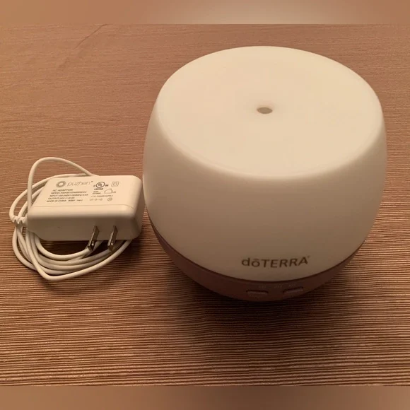 doTERRA Cream and Purple Essential Oil Diffuser - Picture 2 of 5